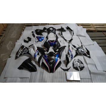 23-24 BMW S1000RR DESIGN 30